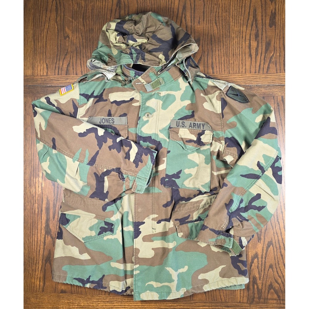 Vintage 1999 US Army M-65 Field Woodland Camo Mens Large Cold Weather Coat